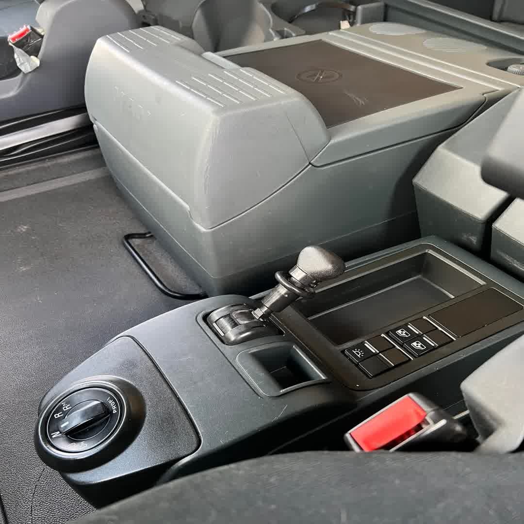 Pranie kabiny ciężarowej, czyszczenie kabiny kierowcy, pranie materacy w kabinie ciężarowej, detailing TIR, czyszczenie samochodu ciężarowego 