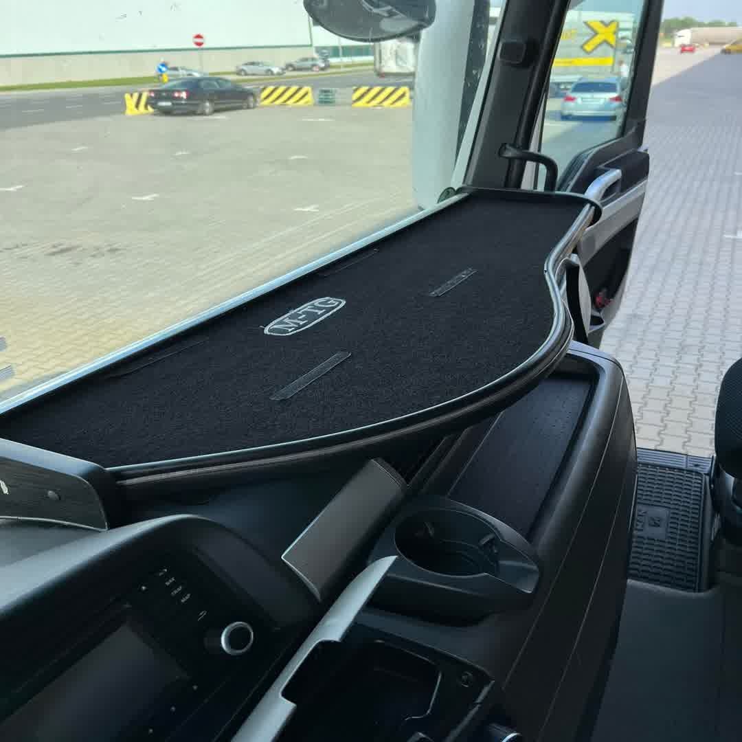Pranie kabiny ciężarowej, czyszczenie kabiny kierowcy, pranie materacy w kabinie ciężarowej, detailing TIR, czyszczenie samochodu ciężarowego 